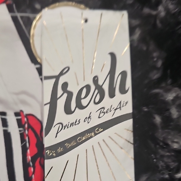 Floral Striped Shorts with Red Roses - Picture 3 of 9